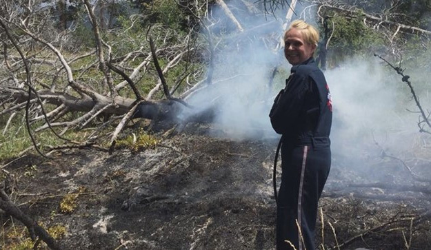 Medical Helicopter Crew Helps Fight Wildland Fire