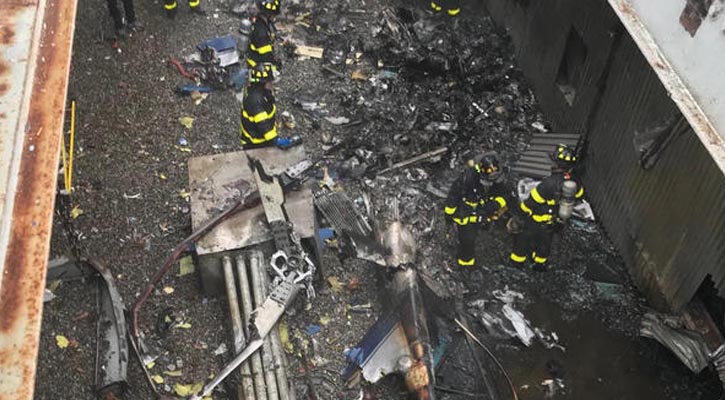Helicopter Crashes Into NYC Building