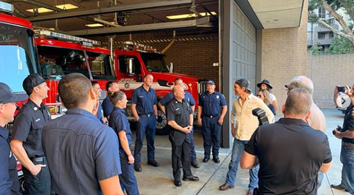 Matthew McConaugney Helps First Responders